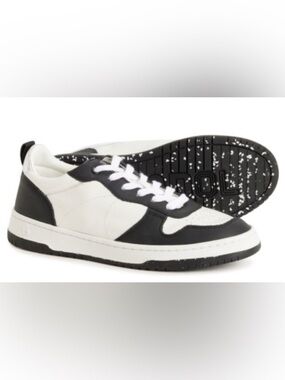 Gadol by Vintage Havana Court Sneakers -
Leather Color: WHITE/BLACK: Size 7.5